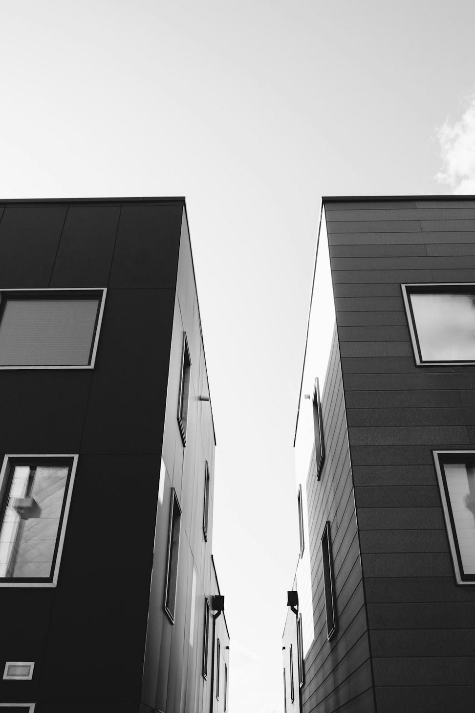 Sustainable commercial building